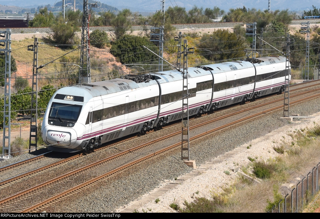 RENFE 120 600